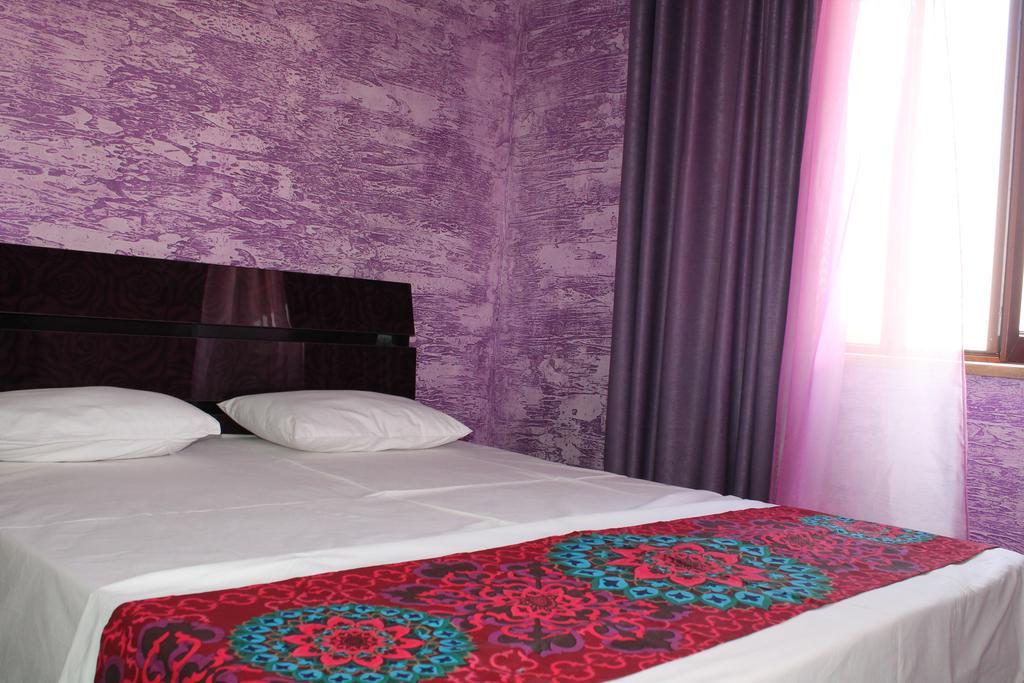 Planet Hotel Jerevan Eksteriør billede