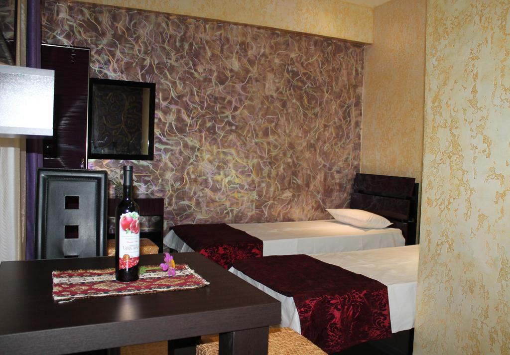 Planet Hotel Jerevan Eksteriør billede